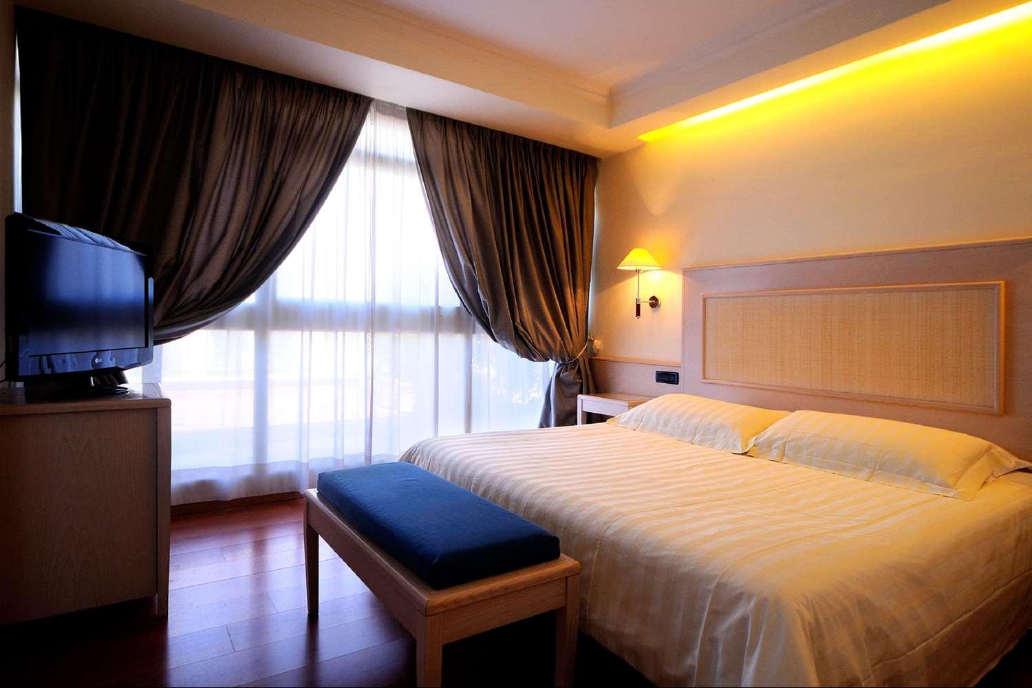 Western Globus 3* Rom