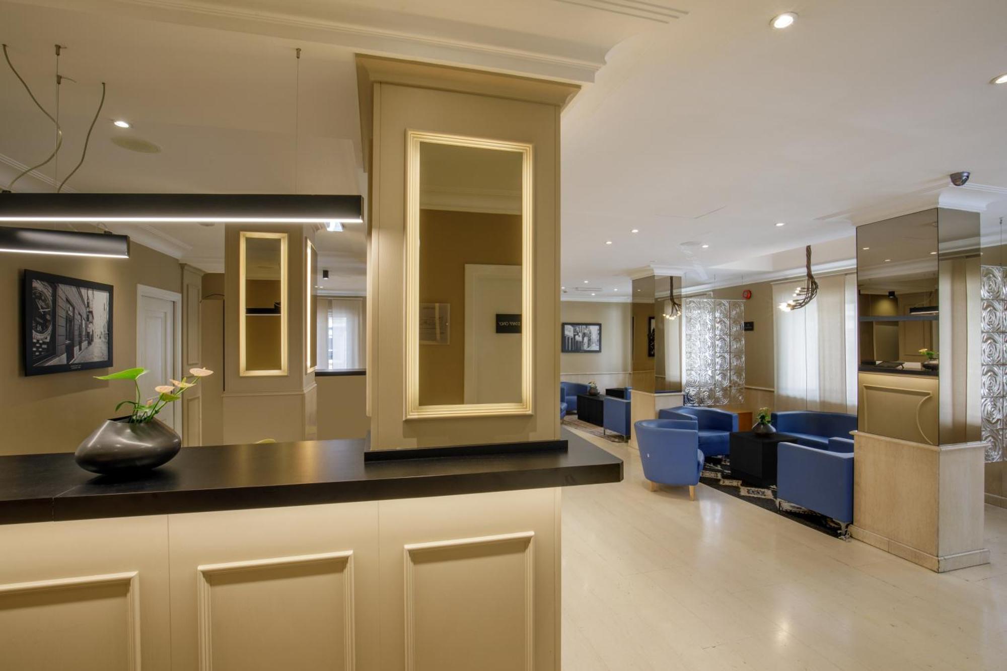 Western Globus Hotell